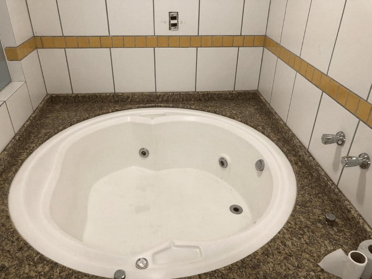 Jaraguá do Sul Saint Sebastian Flat 213 - Com Hidro! Ate 4 Pessoas, Duplex, No Centroヴィラ エクステリア 写真